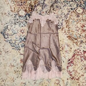 Soma 100% Silk Lace Chemise Adjustable Straps Taupe Pale Pink Size Medium